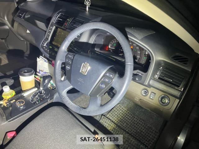Toyota CROWN SEDAN 2009-07 8098648-11