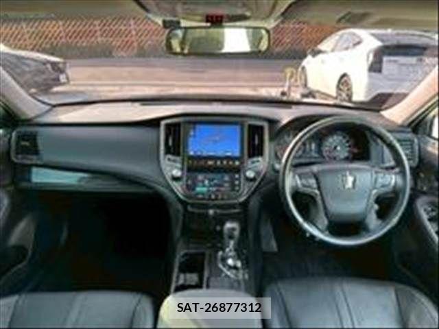 Toyota CROWN SEDAN 2013-01 8098640-9