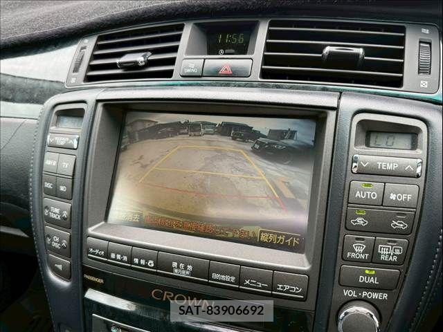 Toyota CROWN SEDAN 2007-09 8098647-11