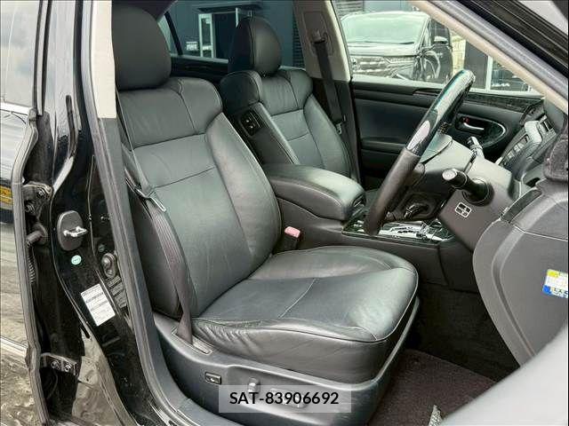 Toyota CROWN SEDAN 2007-09 8098647-13