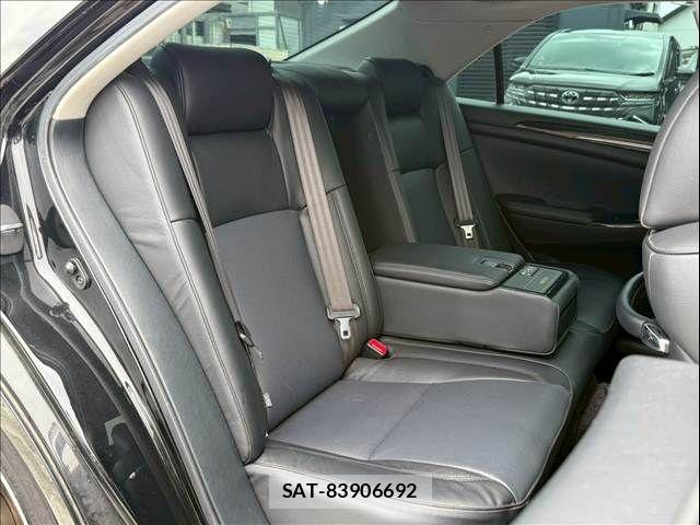Toyota CROWN SEDAN 2007-09 8098647-14