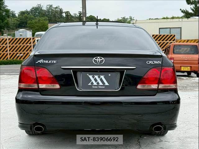 Toyota CROWN SEDAN 2007-09 8098647-7