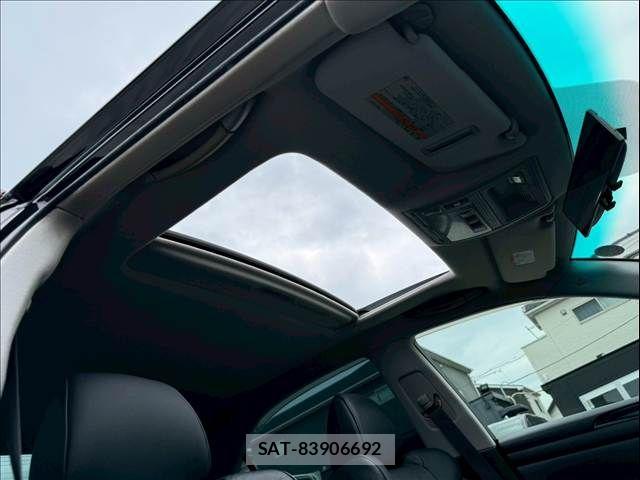 Toyota CROWN SEDAN 2007-09 8098647-8