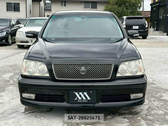 Toyota CROWN SEDAN 2002-11 8098645-2