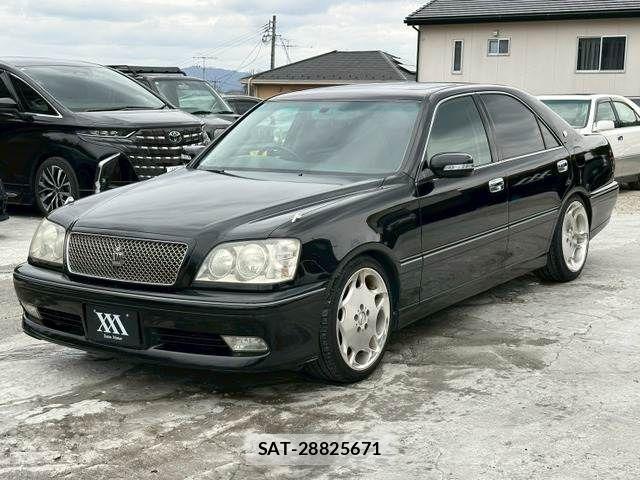 Toyota CROWN SEDAN 2002-11 8098645-3
