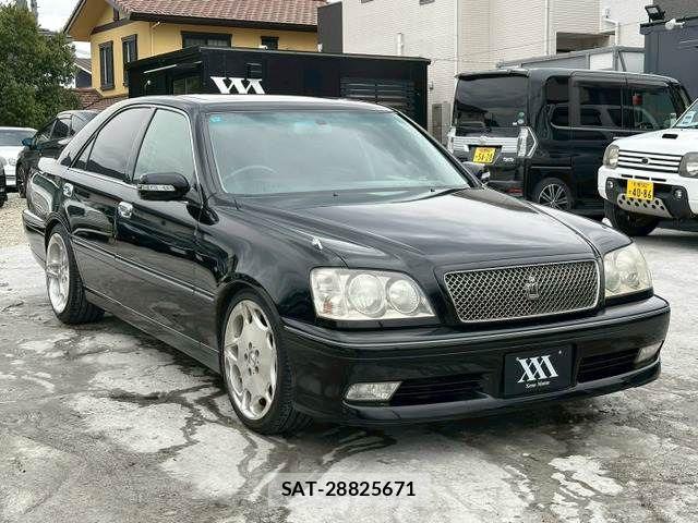 Toyota CROWN SEDAN 2002-11 8098645-4