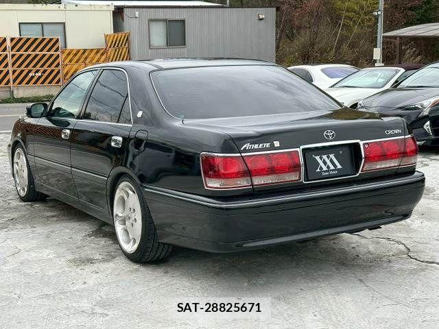 Toyota CROWN SEDAN 2002-11 8098645-7