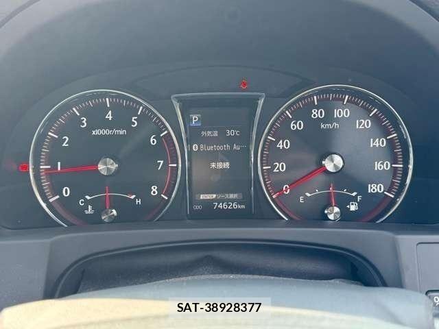 Toyota CROWN SEDAN 2016-11 8098638-11