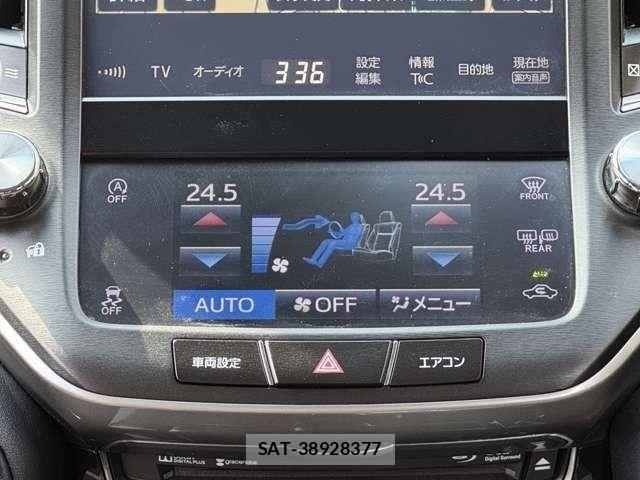 Toyota CROWN SEDAN 2016-11 8098638-16