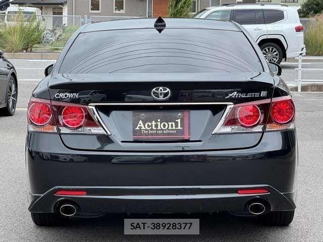 Toyota CROWN SEDAN 2016-11 8098638-5