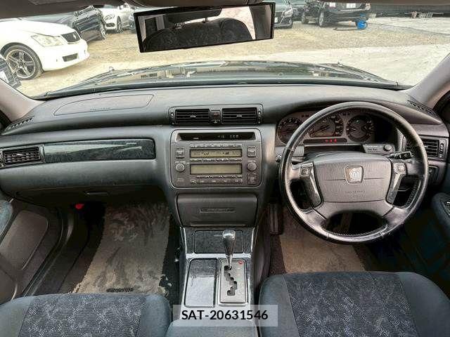 Toyota CROWN SEDAN 2003-08 8098643-9