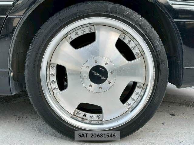 Toyota CROWN SEDAN 2003-08 8098643-16