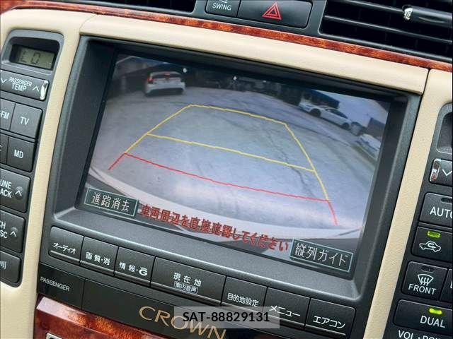 Toyota CROWN SEDAN 2005-06 8098649-14
