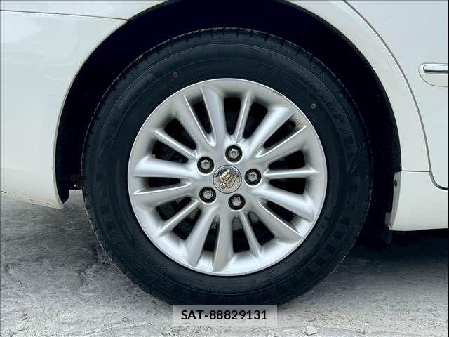 Toyota CROWN SEDAN 2005-06 8098649-16
