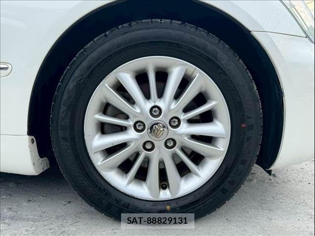 Toyota CROWN SEDAN 2005-06 8098649-18
