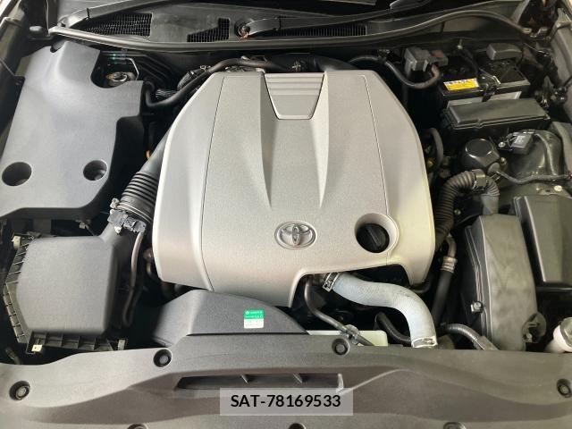 Toyota CROWN SEDAN 2017-12 8129499-17