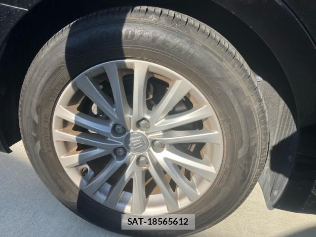 Toyota CROWN SEDAN 2017-10 8129500-6