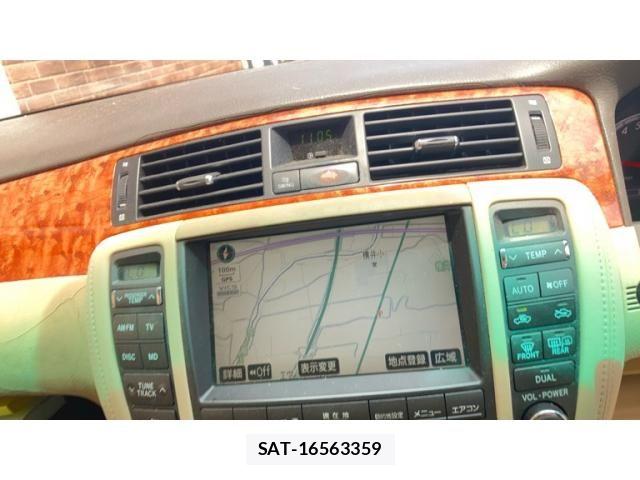 Toyota CROWN SEDAN 2005-11 8129508-14