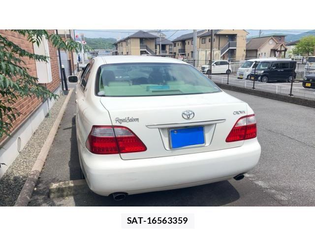 Toyota CROWN SEDAN 2005-11 8129508-4