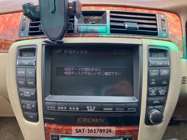 Toyota CROWN SEDAN 2004-05 8158208-22