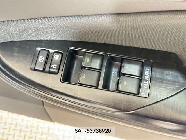 Toyota CROWN SEDAN 2009-02 8158202-15