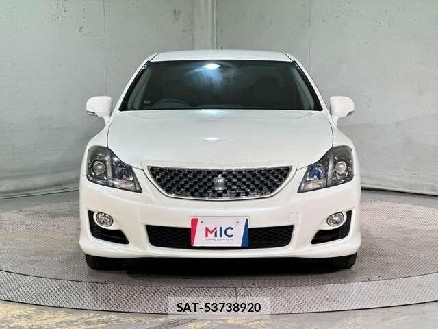 Toyota CROWN SEDAN 2009-02 8158202-2
