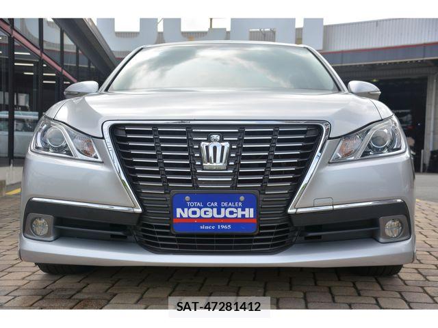 Toyota CROWN SEDAN 2012-12 8158203-1