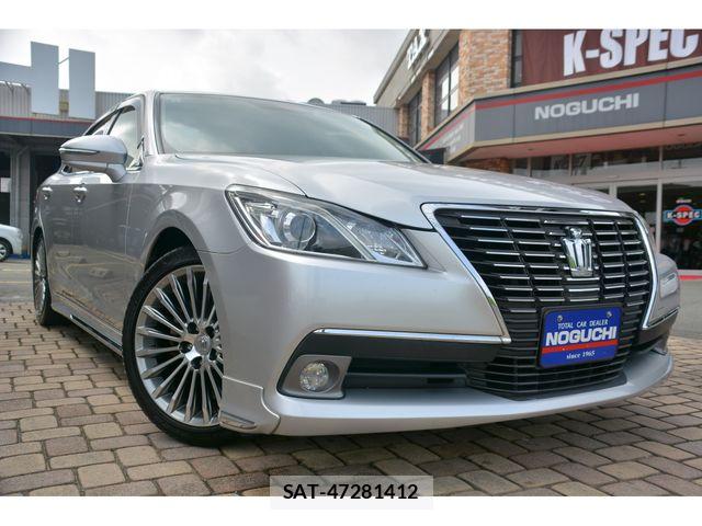 Toyota CROWN SEDAN 2012-12 8158203-2