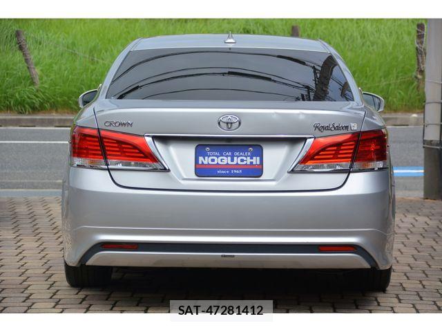 Toyota CROWN SEDAN 2012-12 8158203-5