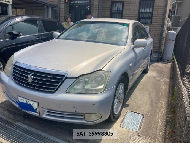Toyota CROWN SEDAN 2005-04 8158207-1