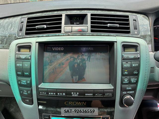 Toyota CROWN SEDAN 2004-03 8207016-14