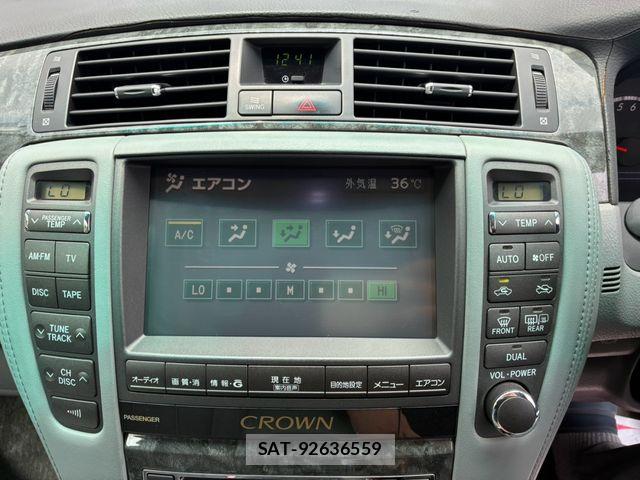Toyota CROWN SEDAN 2004-03 8207016-15