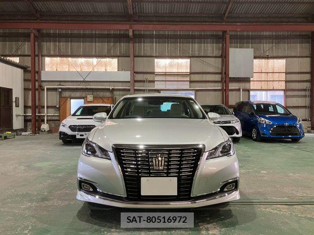 Toyota CROWN SEDAN 2016-09 8207008-1