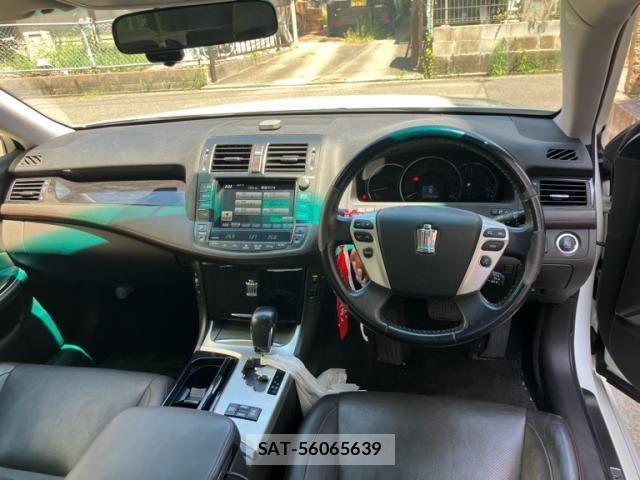 Toyota CROWN SEDAN 2011-10 8229389-8
