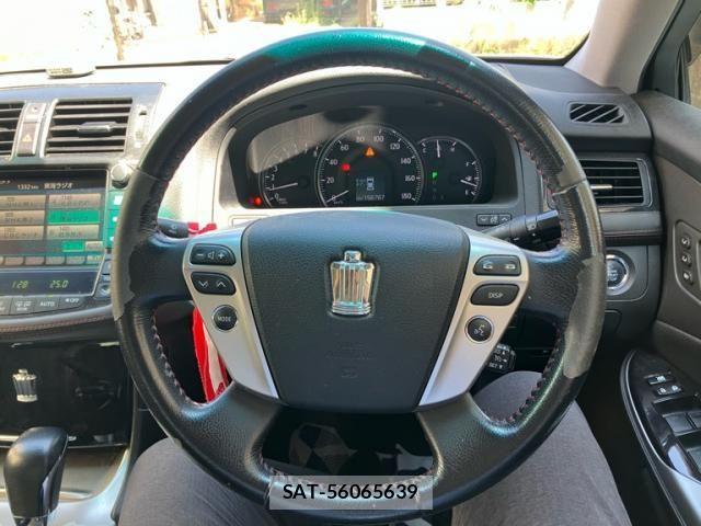 Toyota CROWN SEDAN 2011-10 8229389-9