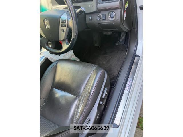 Toyota CROWN SEDAN 2011-10 8229389-19