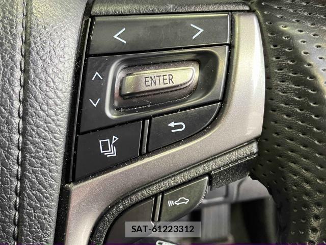 Toyota CROWN SEDAN 2016-01 8229379-13