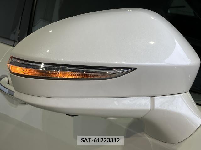 Toyota CROWN SEDAN 2016-01 8229379-4