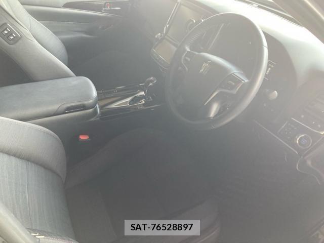 Toyota CROWN SEDAN 2016-03 8229380-12