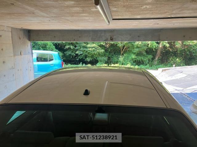 Toyota CROWN SEDAN 2007-09 8229402-4