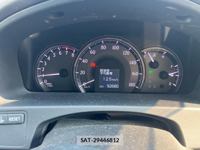 Toyota CROWN SEDAN 2009-10 8229383-12