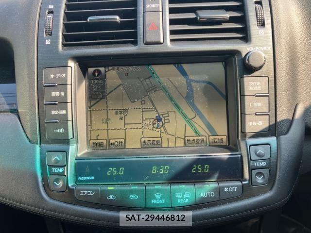 Toyota CROWN SEDAN 2009-10 8229383-14