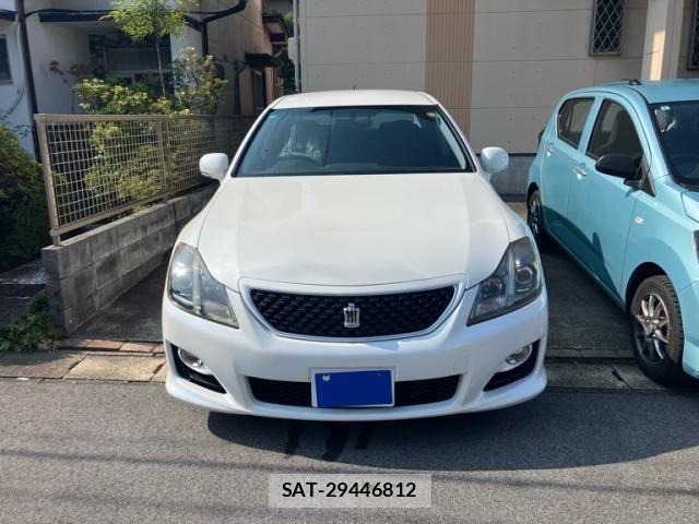 Toyota CROWN SEDAN 2009-10 8229383-0