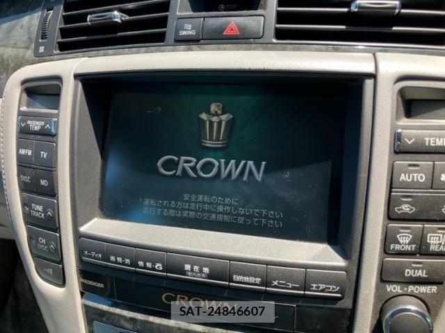 Toyota CROWN SEDAN 2007-04 8229403-18