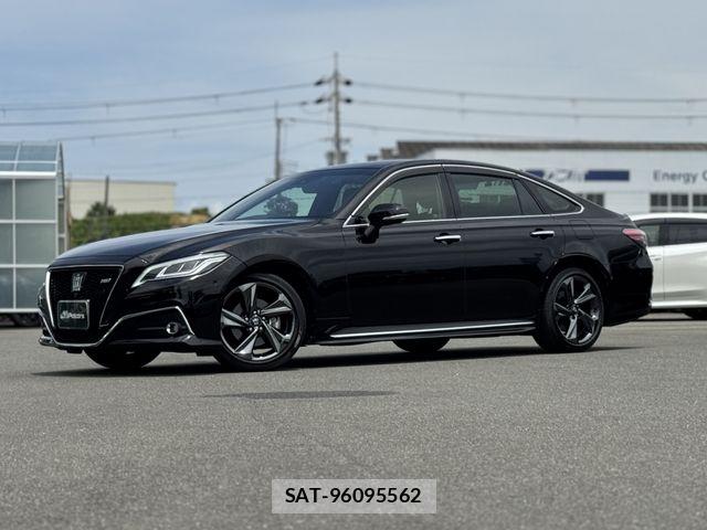 Toyota CROWN SEDAN 2020-08 8244905-0