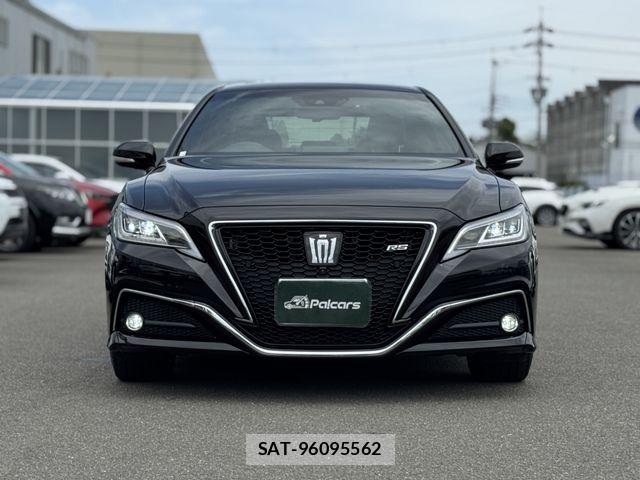 Toyota CROWN SEDAN 2020-08 8244905-19