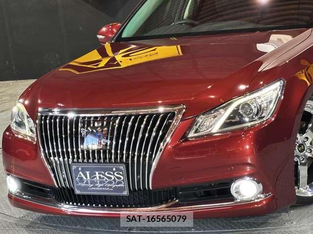 Toyota CROWN SEDAN 2013-07 8244904-9