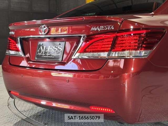 Toyota CROWN SEDAN 2013-07 8244904-14