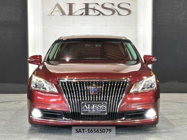 Toyota CROWN SEDAN 2013-07 8244904-8