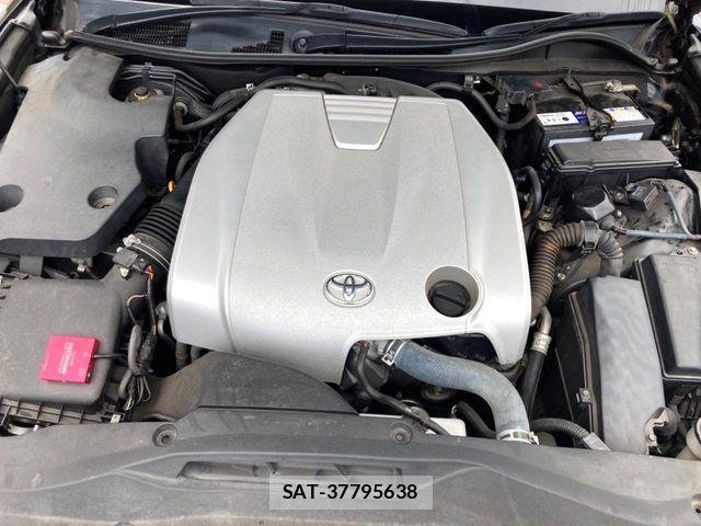 Toyota CROWN SEDAN 2013-02 8244906-17